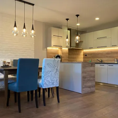 Magnolia דירה וארנה